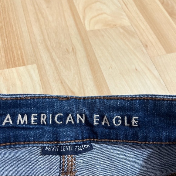 American Eagle Next Level Stretch High Rise Jegging Distressed High Rise 0Short - Picture 6 of 9
